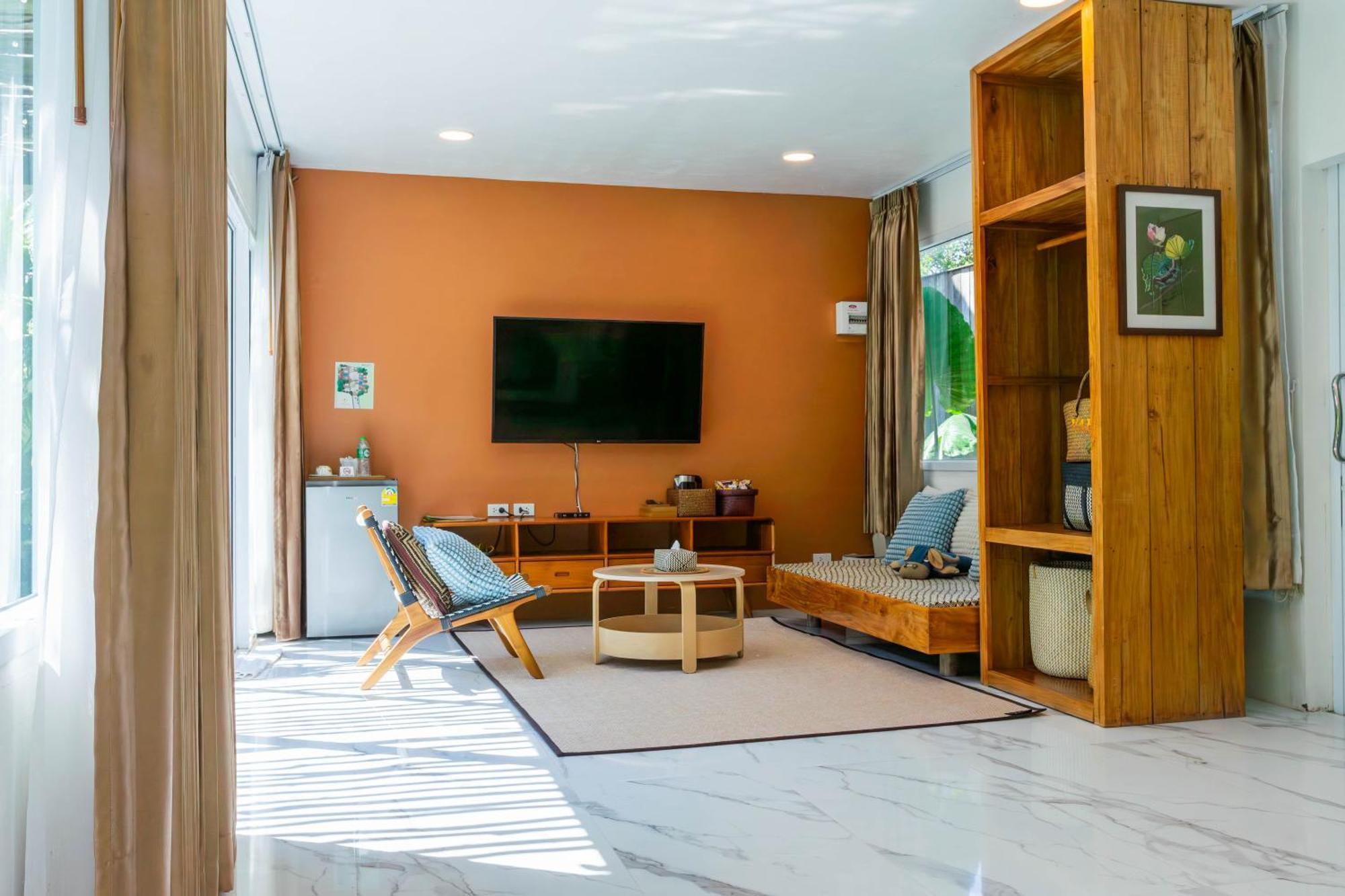 Varni Homestay Phatthalung Bagian luar foto