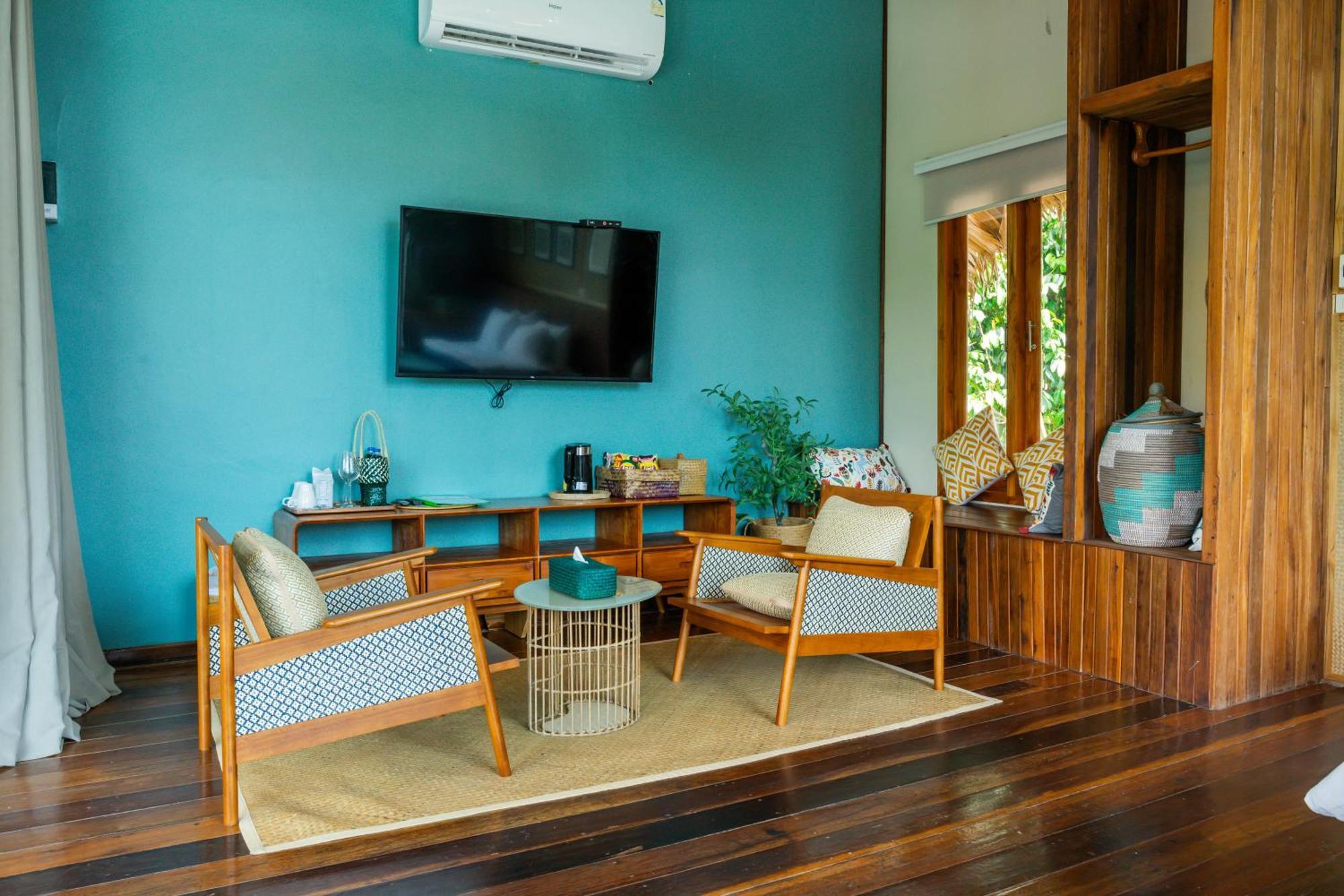 Varni Homestay Phatthalung Bagian luar foto