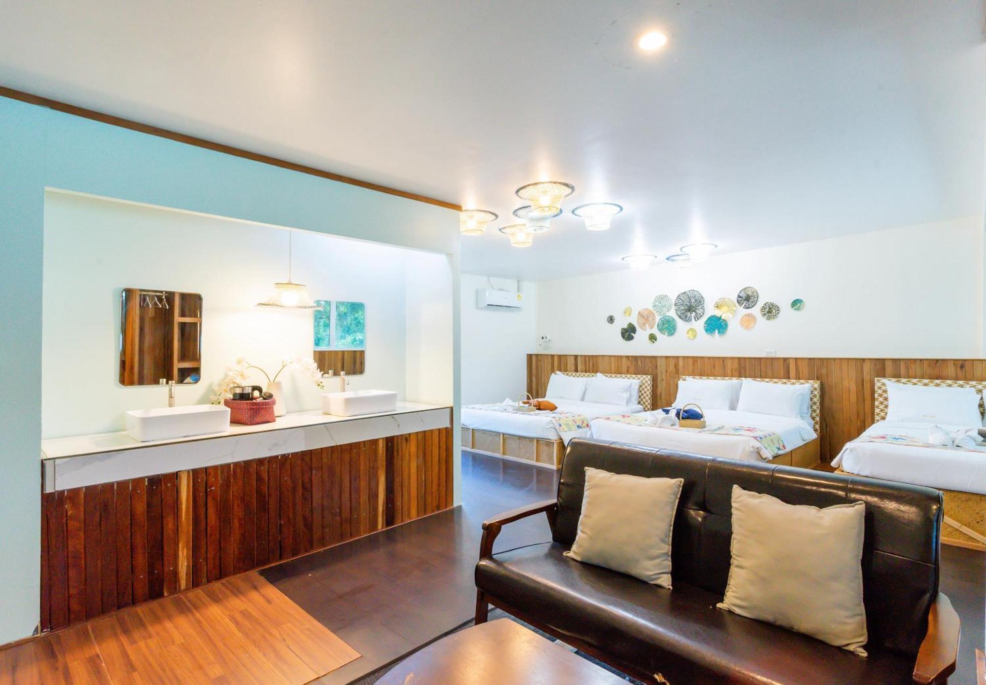 Varni Homestay Phatthalung Bagian luar foto