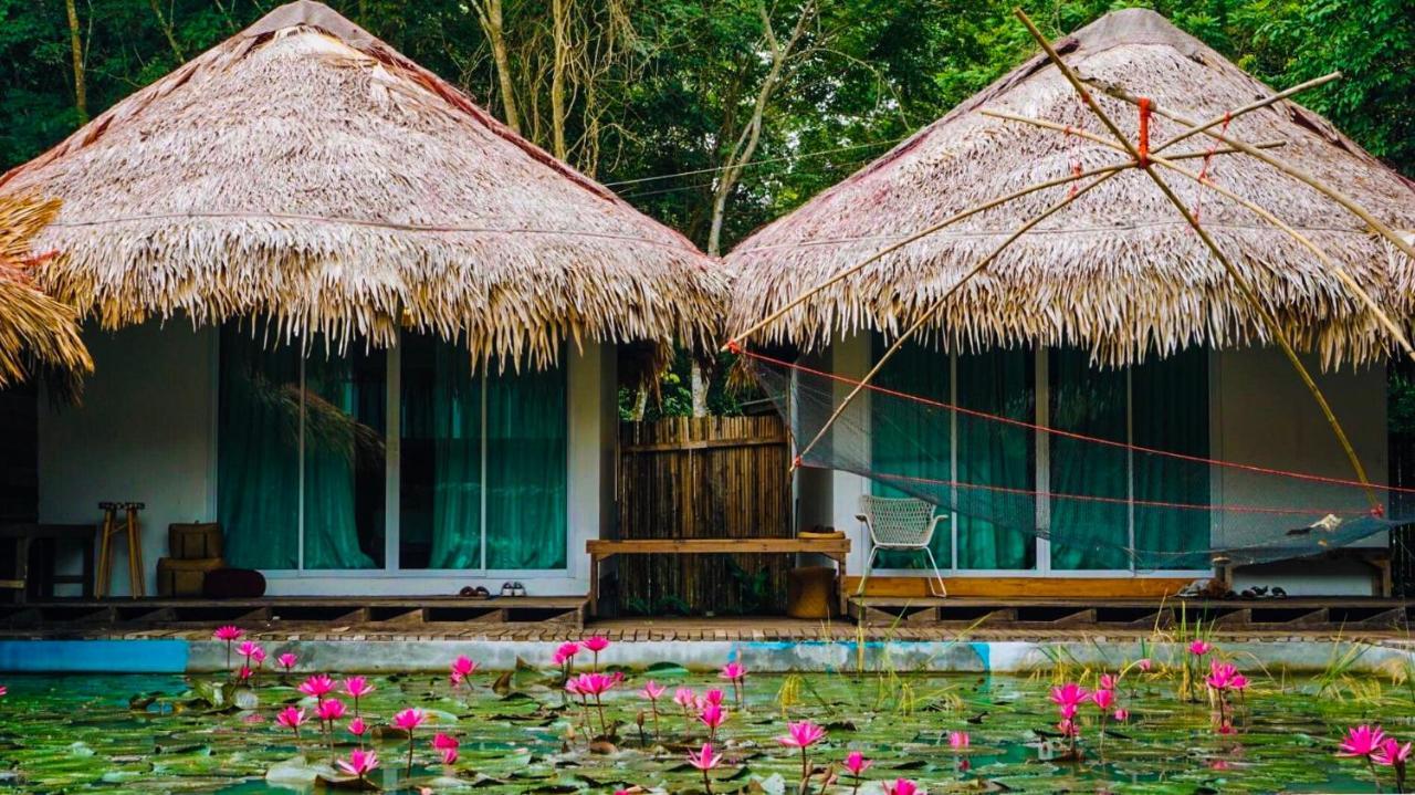 Varni Homestay Phatthalung Bagian luar foto
